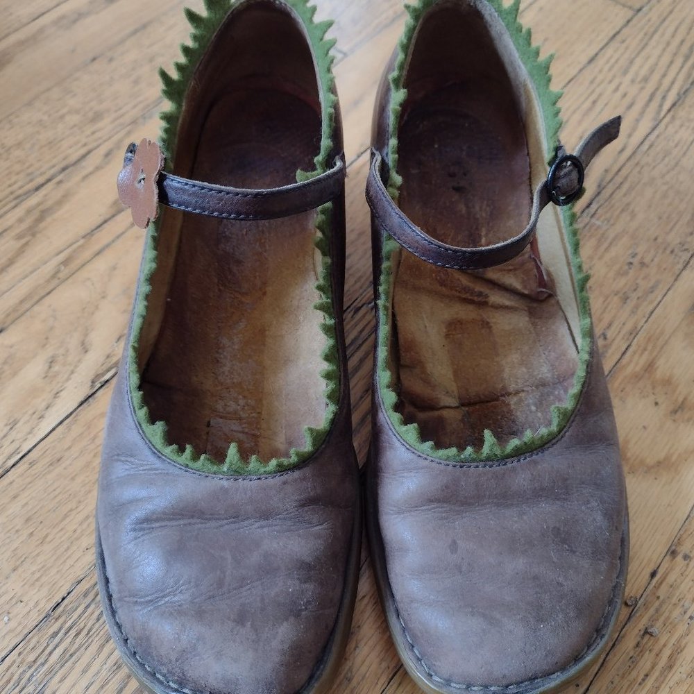 Camper Wedge Mary Janes with Flower & Grass